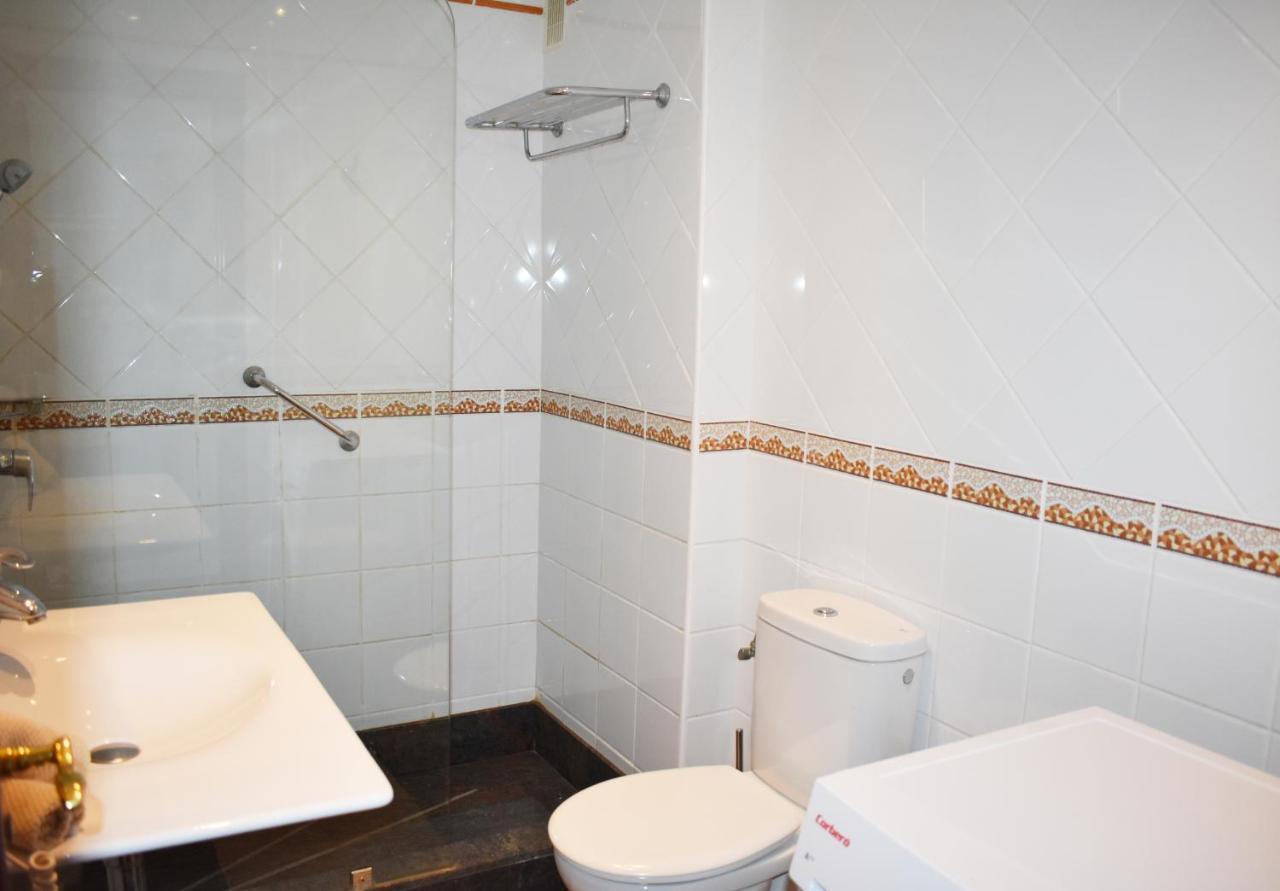 Playa Park 3 - 1 Bed - Ground Floor - Air-Con - Private Wi-Fi - Uk Tv Leilighet Puerto del Carmen  Eksteriør bilde